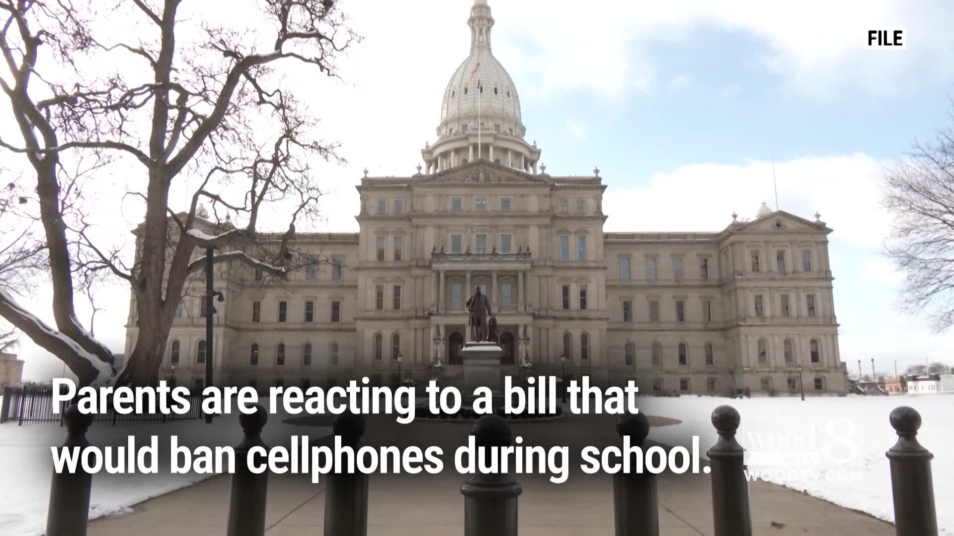 Parents react to MI bill that would ban cellphones in classrooms ...