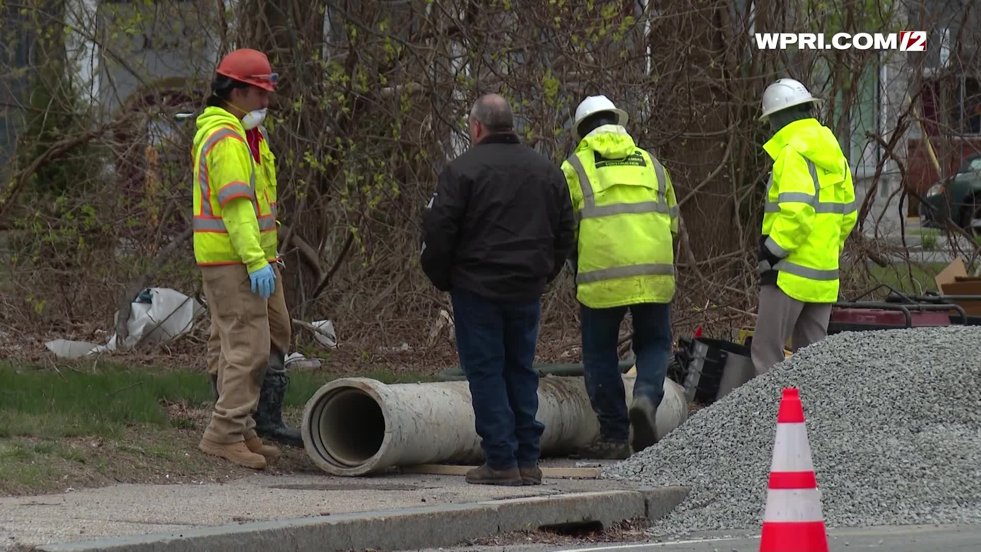 Video Now: Crews work to repair Warwick water main break – WPRI.com
