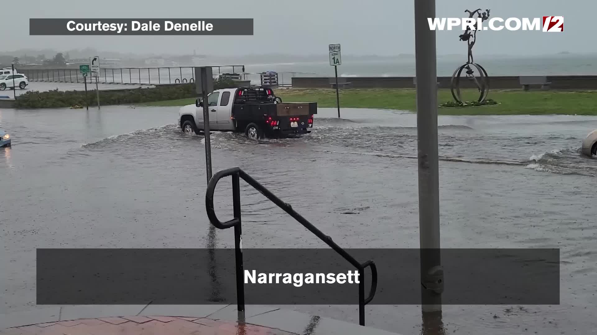 VIDEO NOW Narragansett Pier flooding