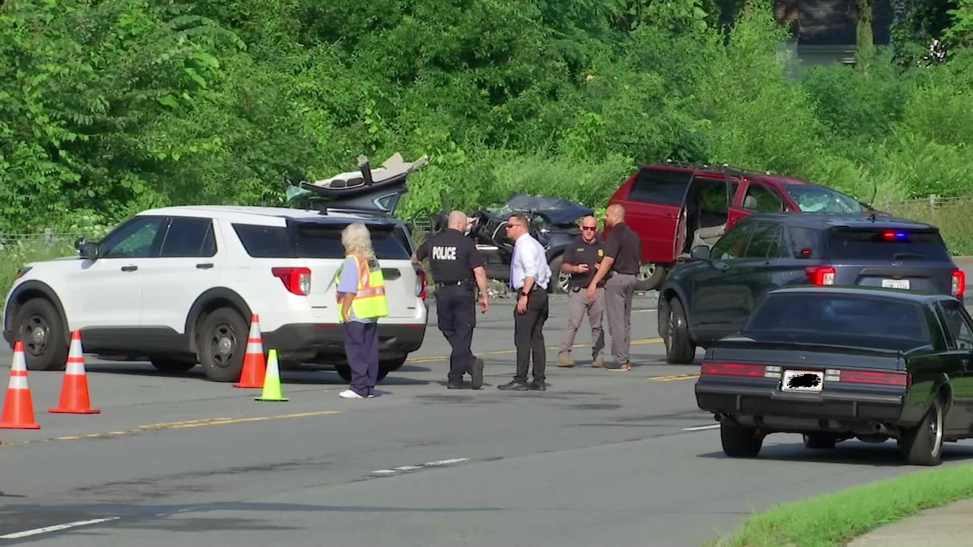 2 seriously hurt in Niskayuna threecar crash NEWS10 ABC