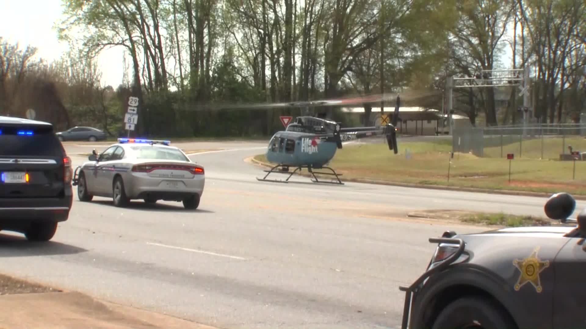 SCENE VIDEO: Deadly crash reported in Anderson Co. – WSPA 7NEWS