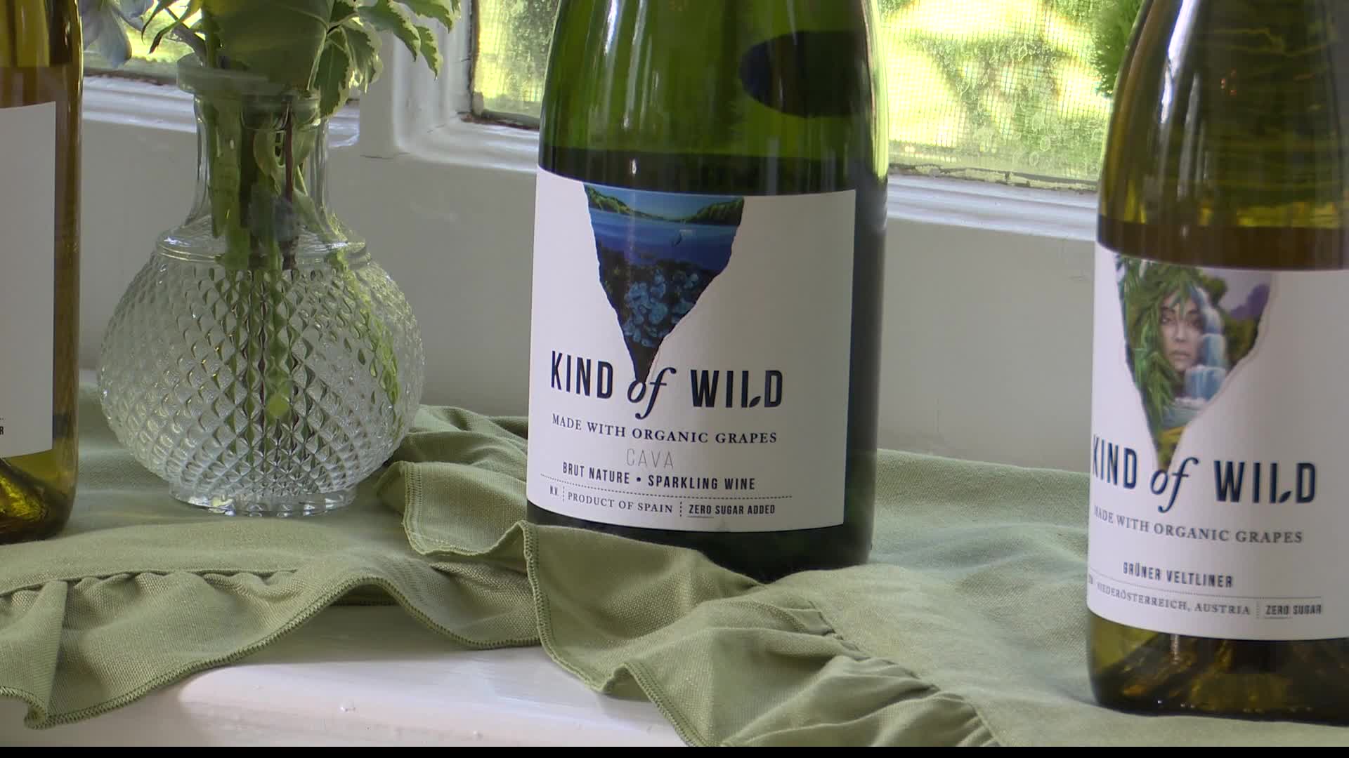 Food Network star and WV Native promotes new organic-zero-sugar wine line at the Greenbrier