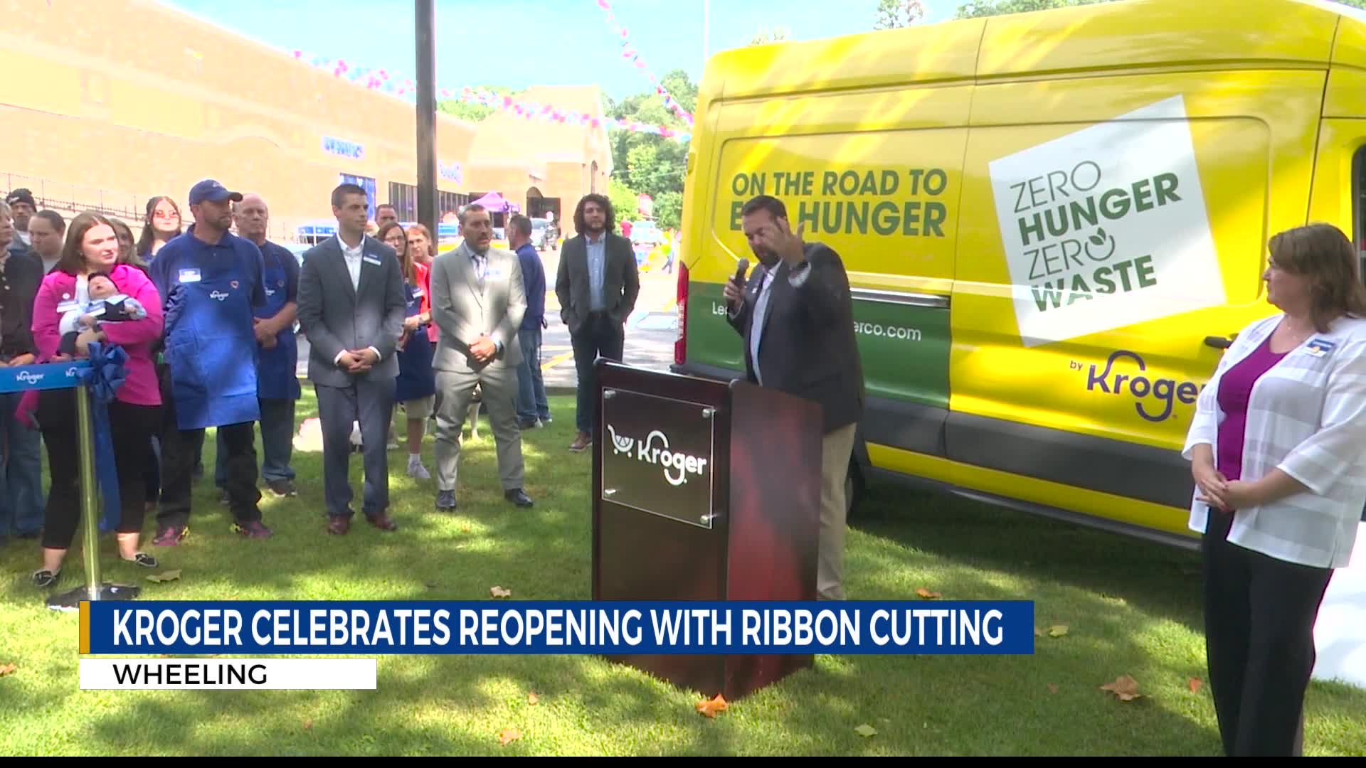 Mount de Chantal Kroger celebrates reopening with ribbon cutting ...