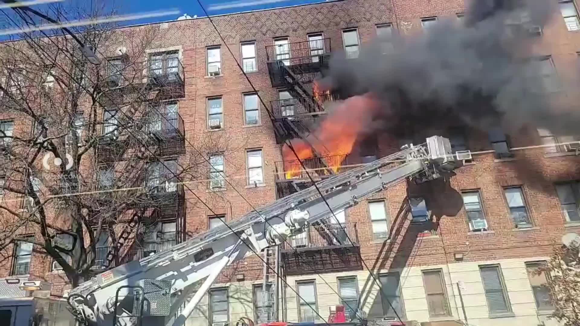 Fire in multiple-dwelling building in the Bronx – PIX11