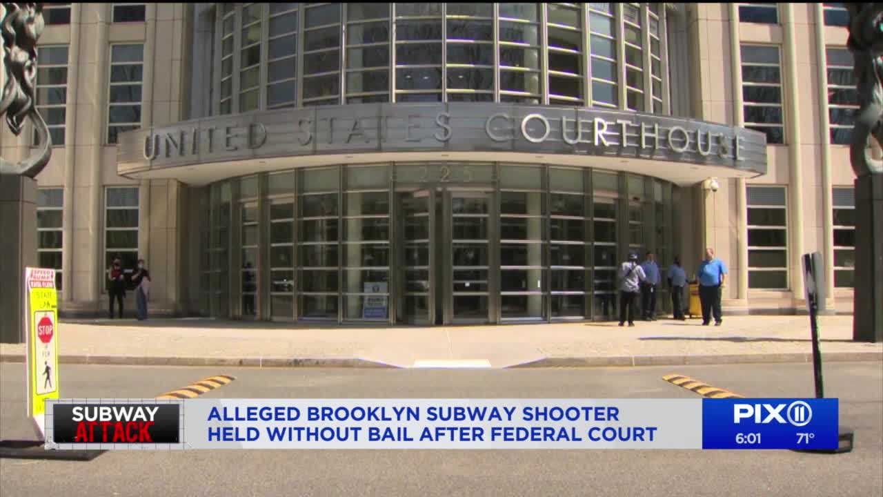 Alleged subway shooter held without bail – PIX11
